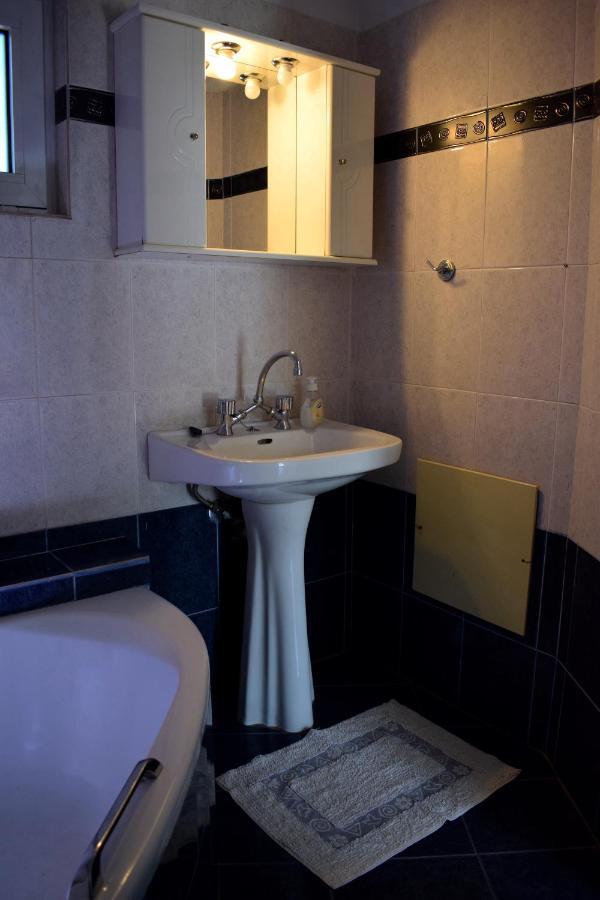 Victoria Apartment Plakias Exterior photo